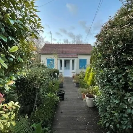 Semesterbostad Maison Pittoresque *